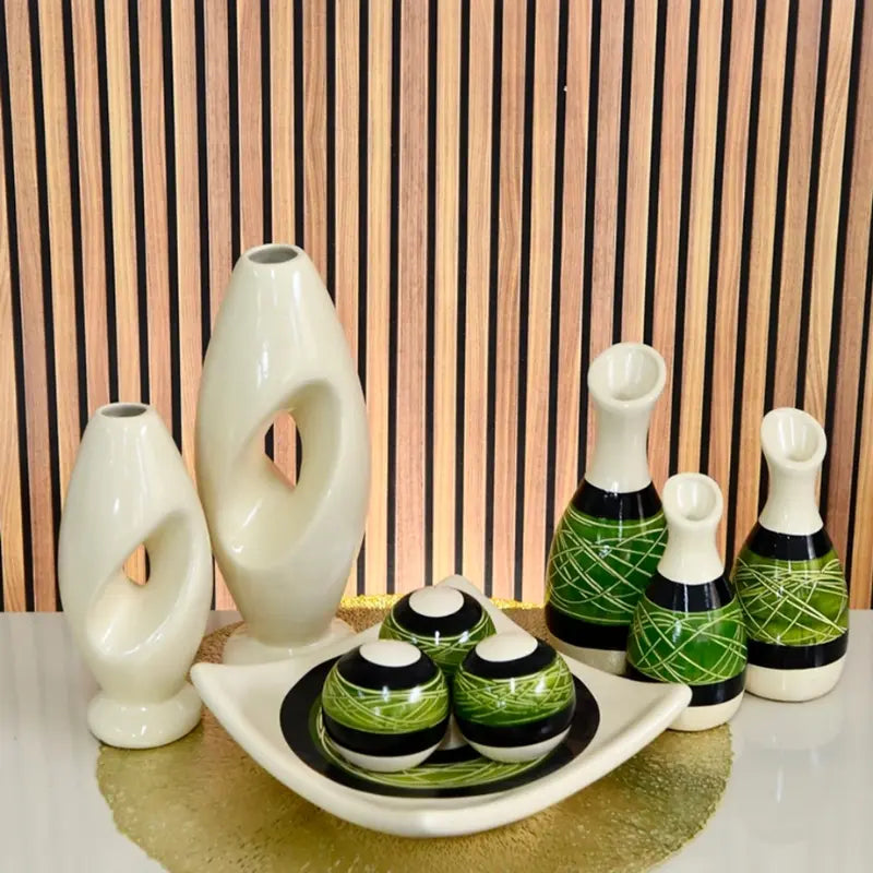 Conjunto com 9 Vasos Decorativos em Cerâmica – Elegância para Seu Espaço