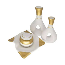 Conjunto com 2 Vasos Decorativos + Bandeja com Esfera – Charme e Estilo para seu Ambiente