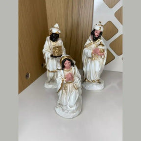 Presépio de Natal Branco com Dourado 15cm